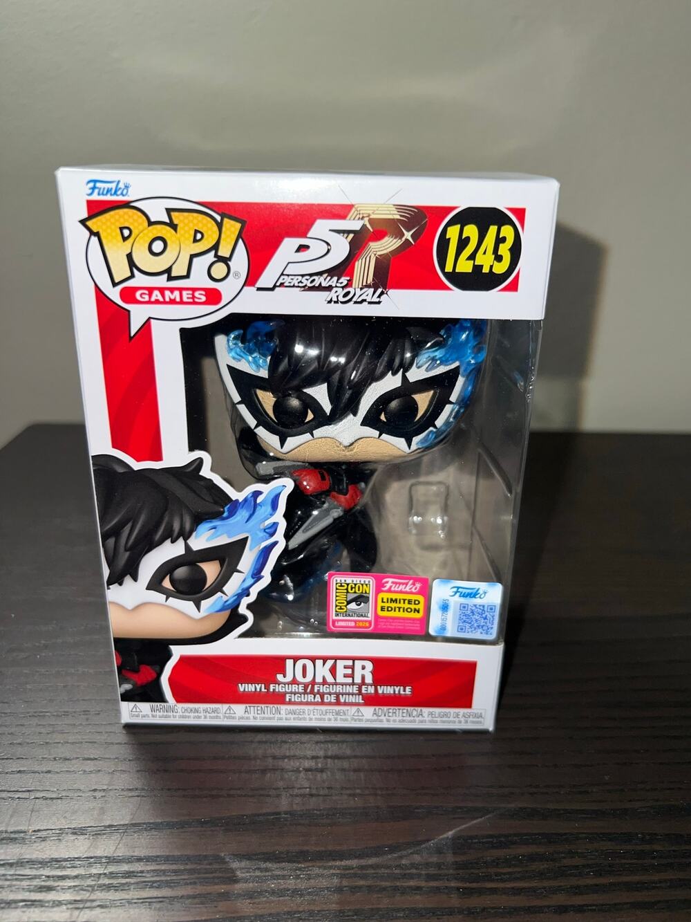 NEW IN HAND LE EXC Joker Leaping Funko Pop #1243 P5 Personas 5 Royal Video Games